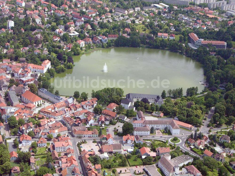 Bad Salzungen / Thüringen von oben - Blick auf das Stadtzentrum von Bad Salzungen mit dem Burgsee