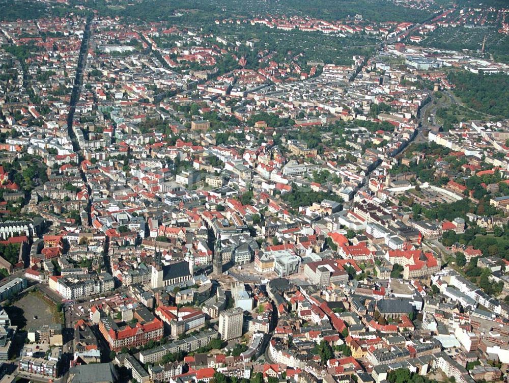 Halle (Sachsen-Anhalt) von oben - Blick auf das Stadtzentrum von Halle