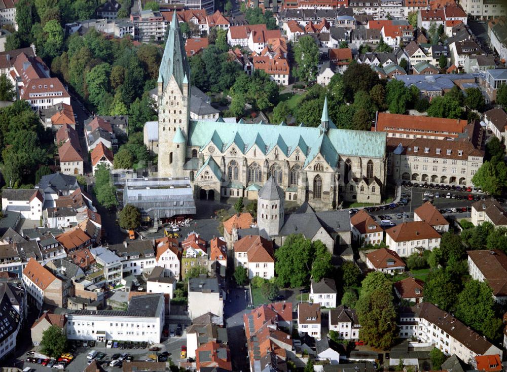 Luftbild Paderborn - Blick auf das Stadtzentrum von Paderborn mit dem Dom St