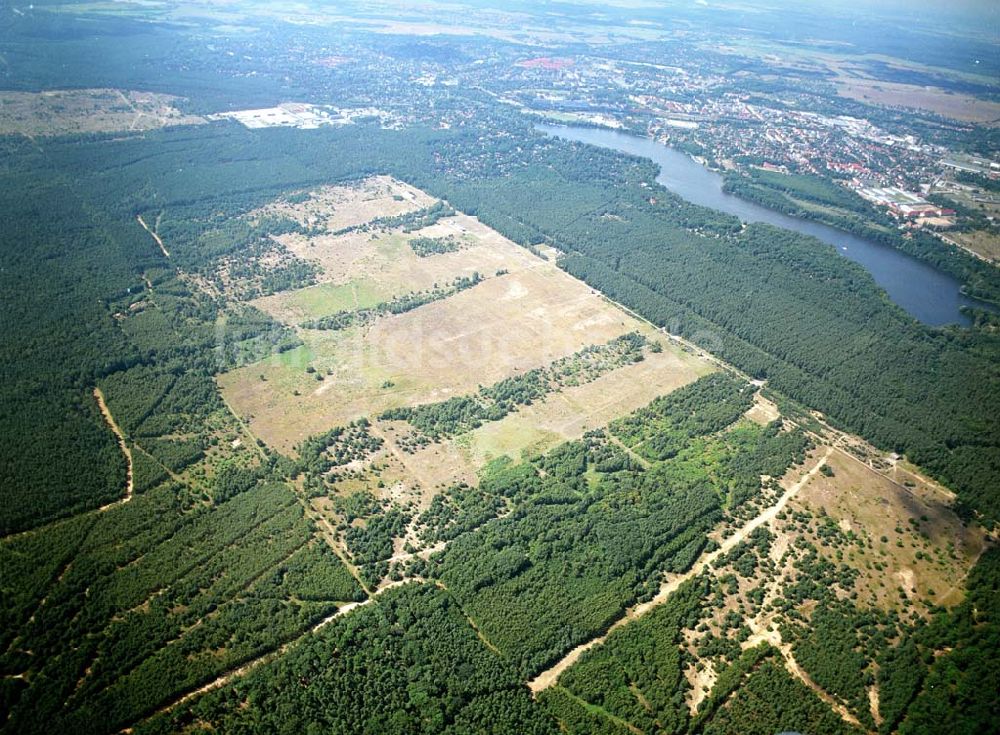 Lehnitz von oben - Blick auf stillgelegten Truppenübungsplatz Lehnitz bei Oranienburg