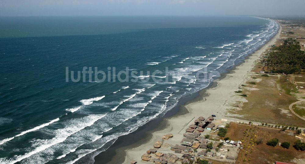 Luftbild Lingayen - Blick auf den Strand von Mabini