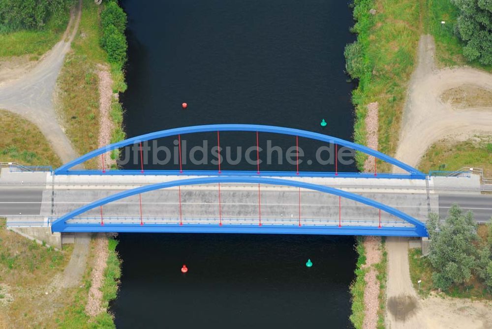 Luftbild Marquardt (Brandenburg) - Blick auf eine Straßenbrücke bei Marquardt/Brandenburg, errichtet von der Schäler Berlin GmbH