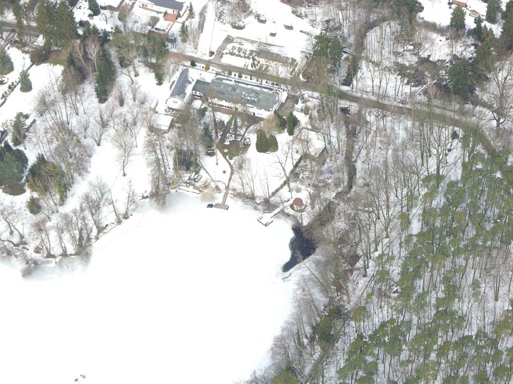 Luftaufnahme Spitzmühle bei Strausberg - Blick auf den Tegler See (kleiner Ausschnitt)