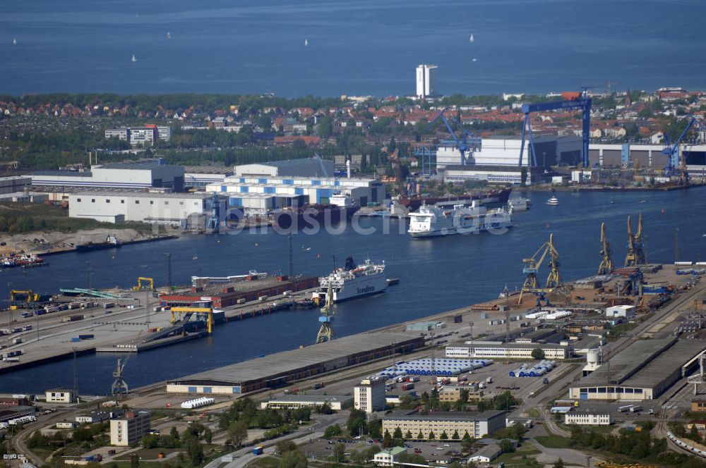 Rostock aus der Vogelperspektive: Blick auf Teil des Rostocker Hafens