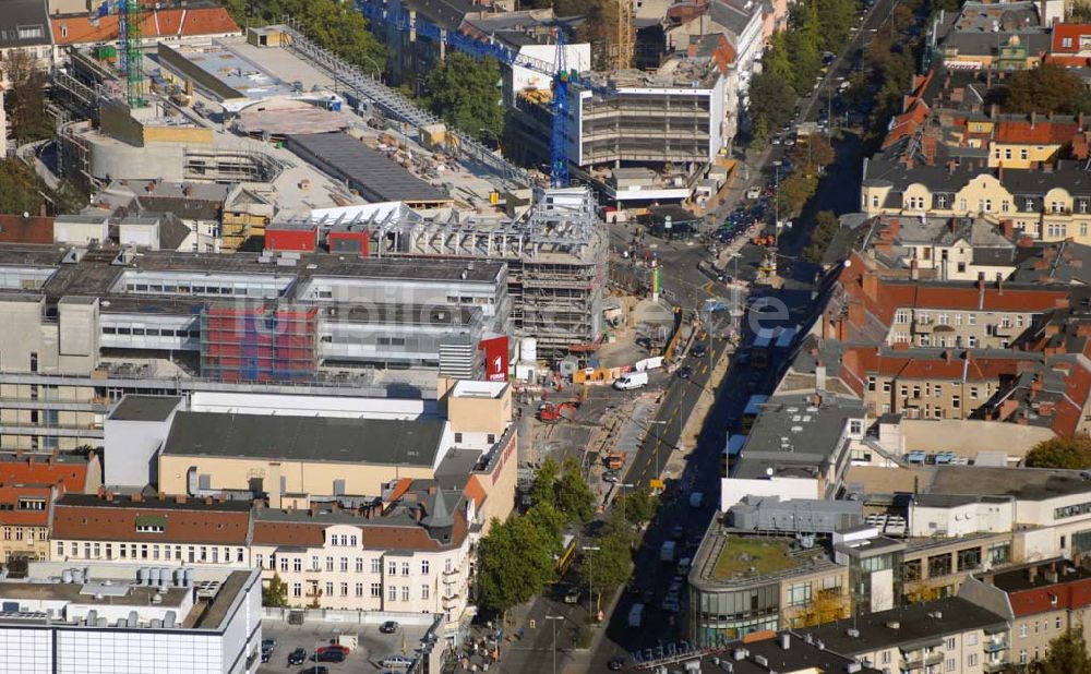 Luftbild Berlin Steglitz - Blick auf die Umbau- und Erweiterungsbauarbeiten am FORUM STEGLITZ