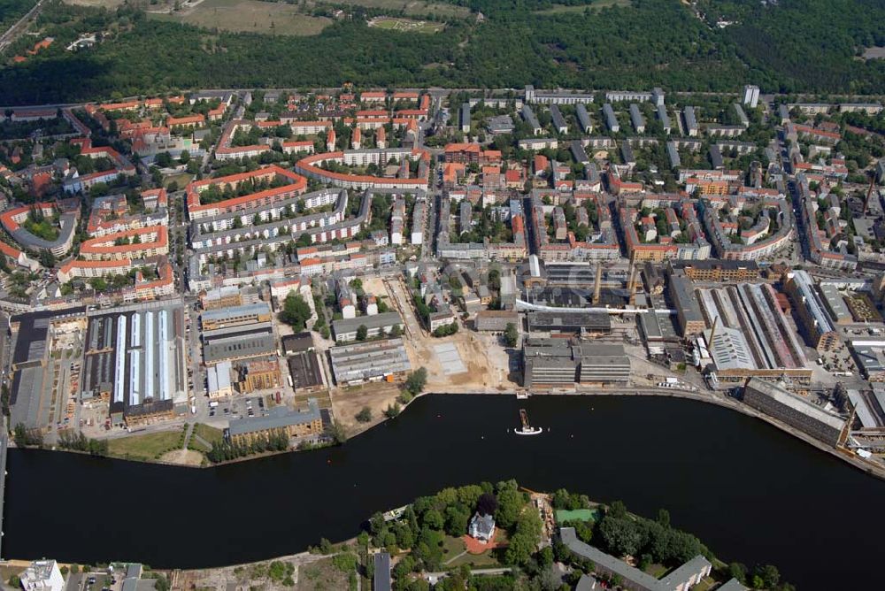 Berlin aus der Vogelperspektive: Blick auf das im Umbruch befindliche ehemalige Industriegebiet Oberschöneweide