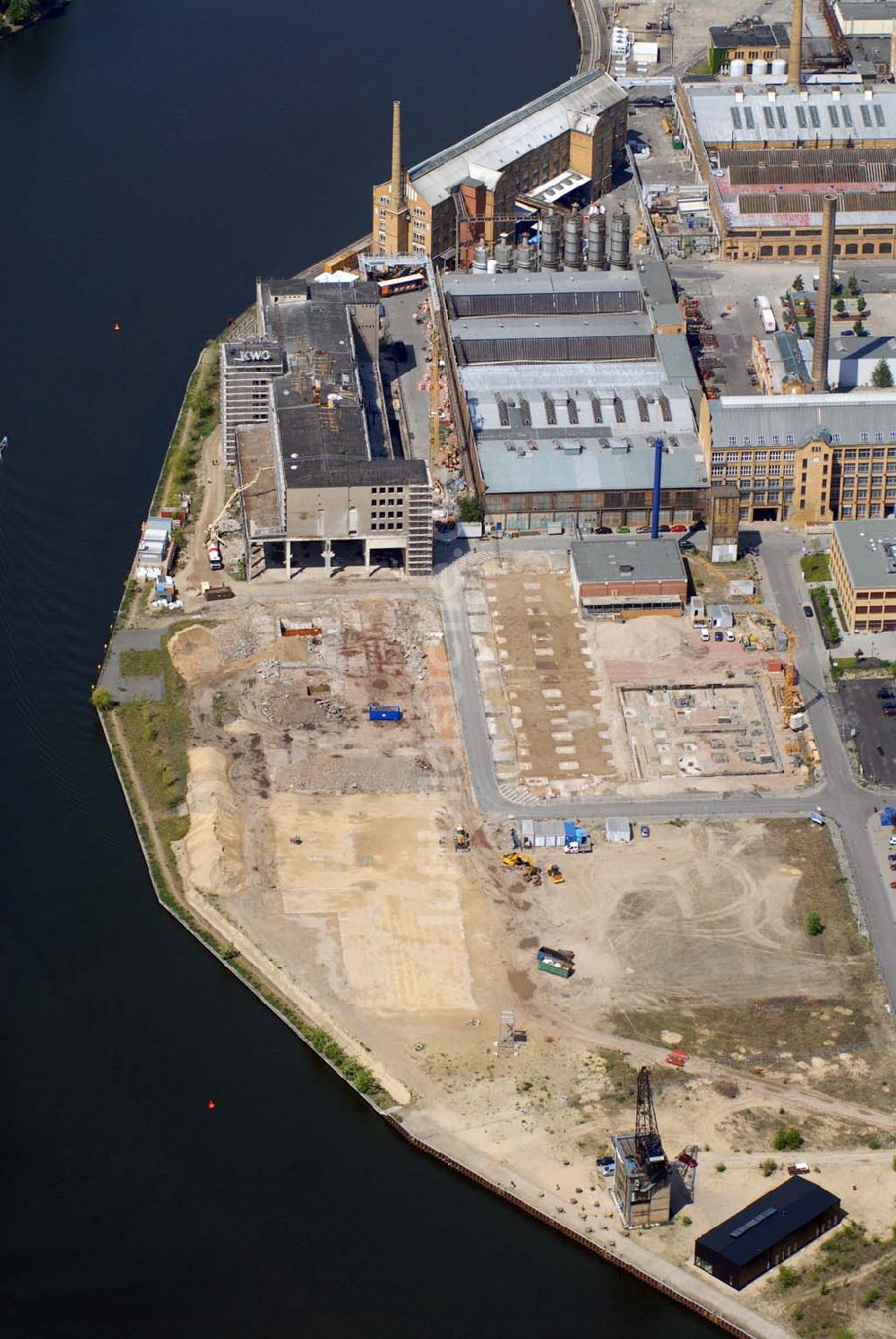 Berlin aus der Vogelperspektive: Blick auf das im Umbruch befindliche ehemalige Industriegebiet Oberschöneweide