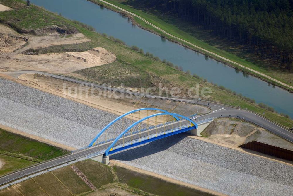 Eberswalde aus der Vogelperspektive: Blick auf Umleitungsarbeiten am Finowkanal zu Eberswalde