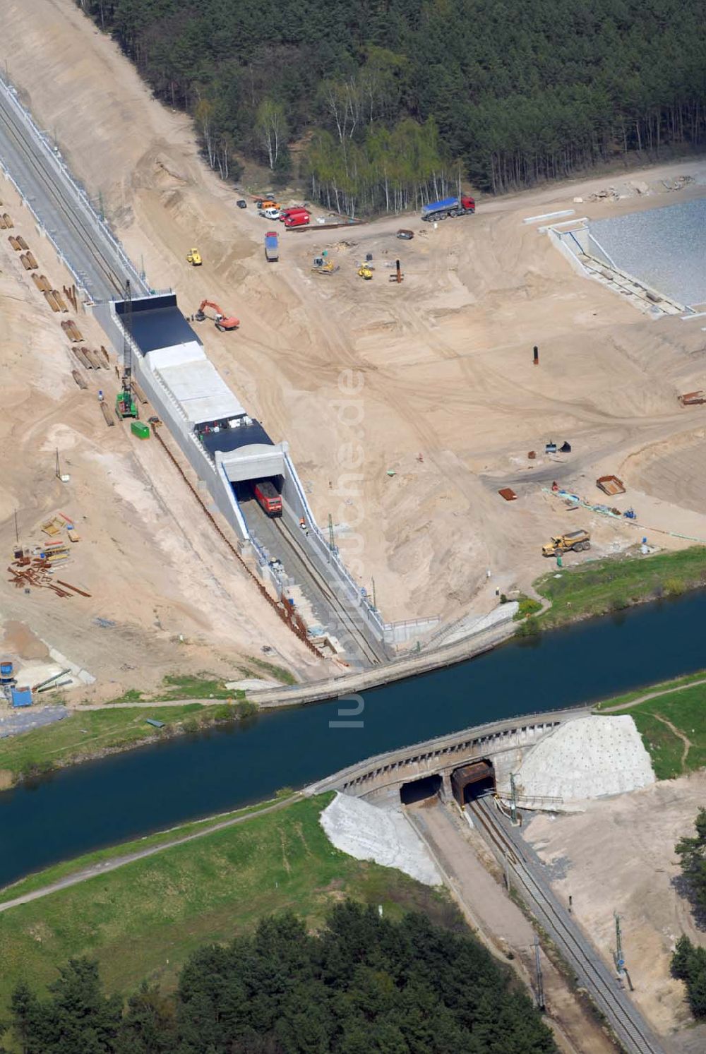 Luftbild Eberswalde - Blick auf Umleitungsarbeiten am Finowkanal zu Eberswalde