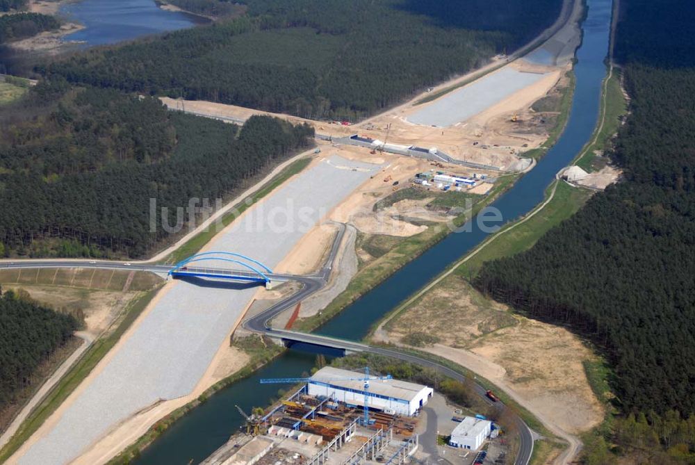 Luftbild Eberswalde - Blick auf Umleitungsarbeiten am Finowkanal zu Eberswalde