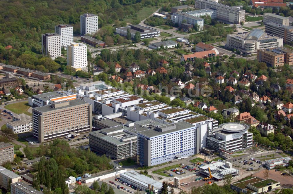 Halle von oben - Blick auf das Universitätsklinikum Kröllwitz in Halle