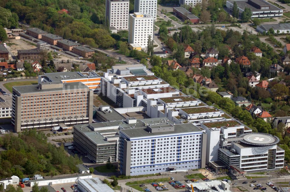 Halle aus der Vogelperspektive: Blick auf das Universitätsklinikum Kröllwitz in Halle