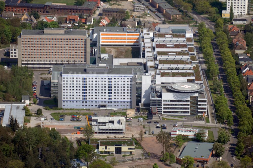 Halle von oben - Blick auf das Universitätsklinikum Kröllwitz in Halle