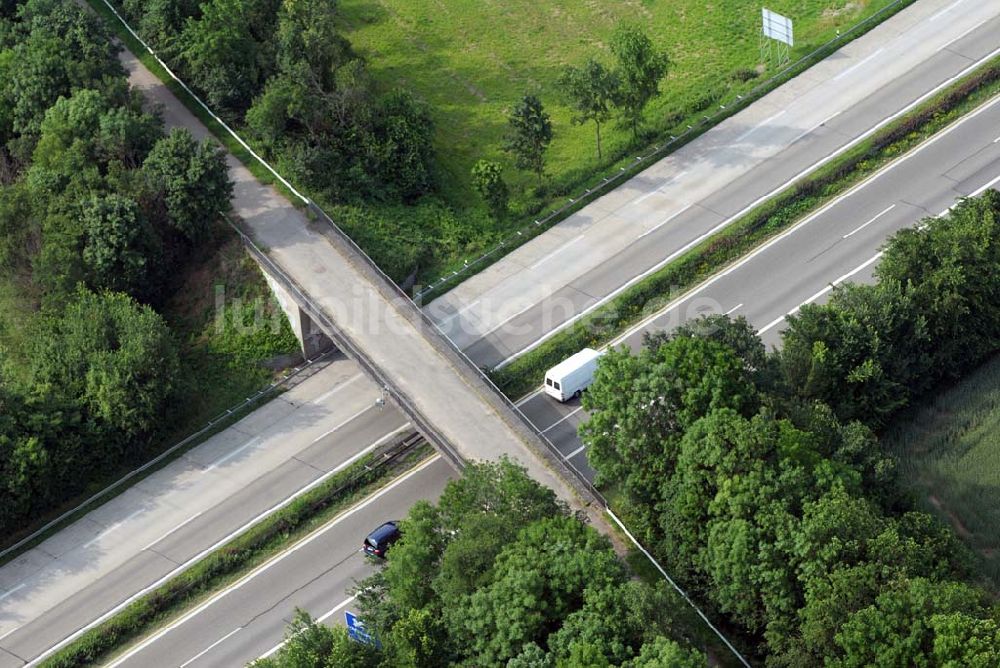 Baden-Baden aus der Vogelperspektive: Blick auf den Verlauf der BAB A5 zwischen dem AA Offenburg nordwärts bis zum AA Baden-Baden