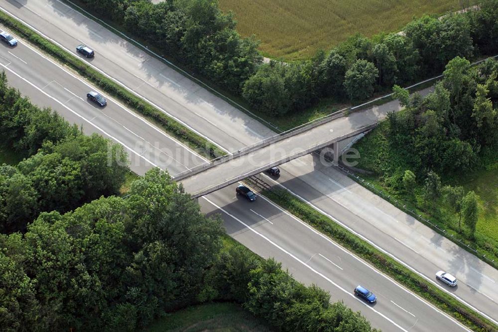 Luftaufnahme Baden-Baden - Blick auf den Verlauf der BAB A5 zwischen dem AA Offenburg nordwärts bis zum AA Baden-Baden