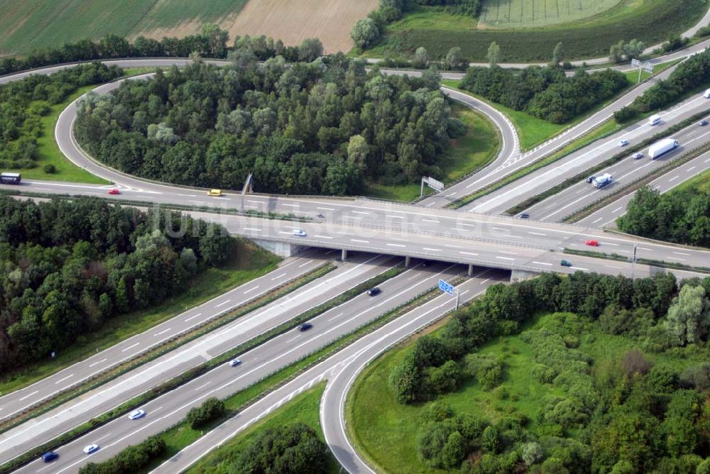 Luftaufnahme Baden-Baden - Blick auf den Verlauf der BAB A5 zwischen dem AA Offenburg nordwärts bis zum AA Baden-Baden