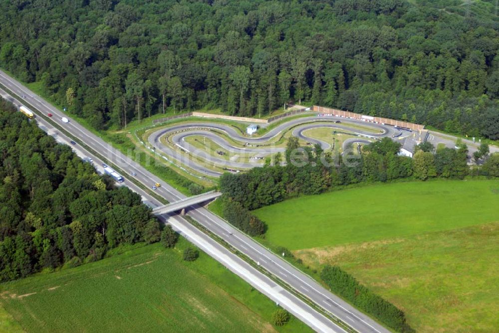 Luftaufnahme Baden-Baden - Blick auf den Verlauf der BAB A5 zwischen dem AA Offenburg nordwärts bis zum AA Baden-Baden