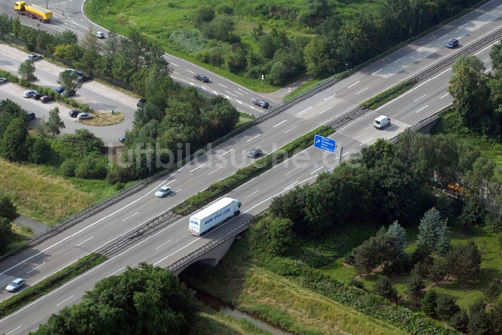 Luftaufnahme Baden-Baden - Blick auf den Verlauf der BAB A5 zwischen dem AA Offenburg nordwärts bis zum AA Baden-Baden