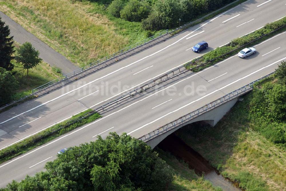 Baden-Baden von oben - Blick auf den Verlauf der BAB A5 zwischen dem AA Offenburg nordwärts bis zum AA Baden-Baden