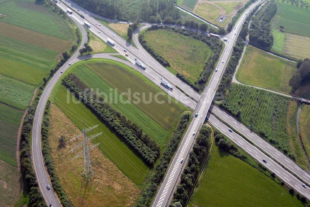 Luftbild Baden-Baden - Blick auf den Verlauf der BAB A5 zwischen dem AA Offenburg nordwärts bis zum AA Baden-Baden