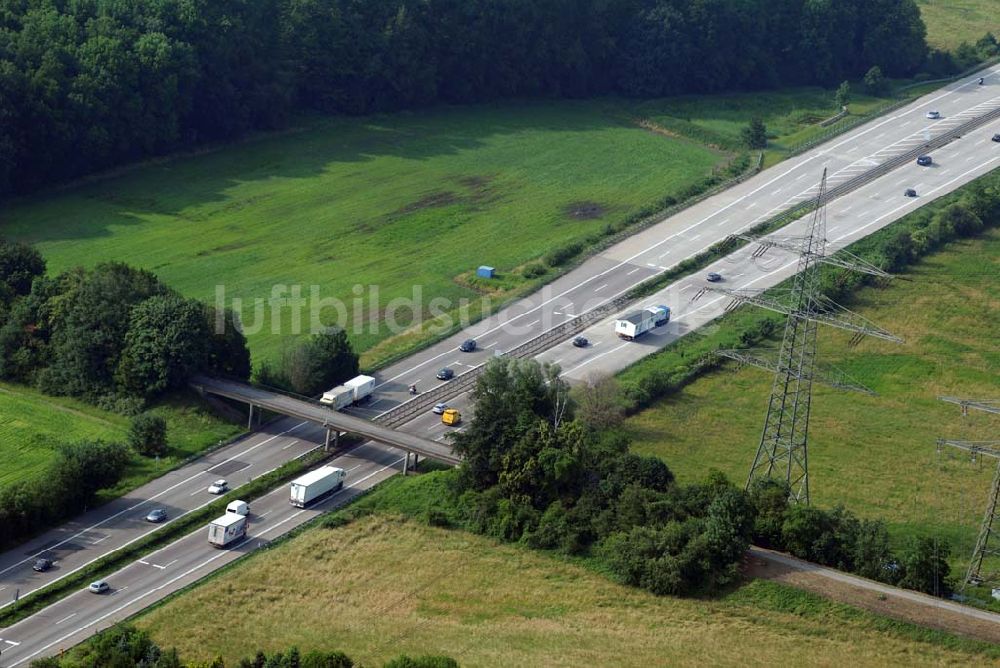 Baden-Baden aus der Vogelperspektive: Blick auf den Verlauf der BAB A5 zwischen dem AA Offenburg nordwärts bis zum AA Baden-Baden