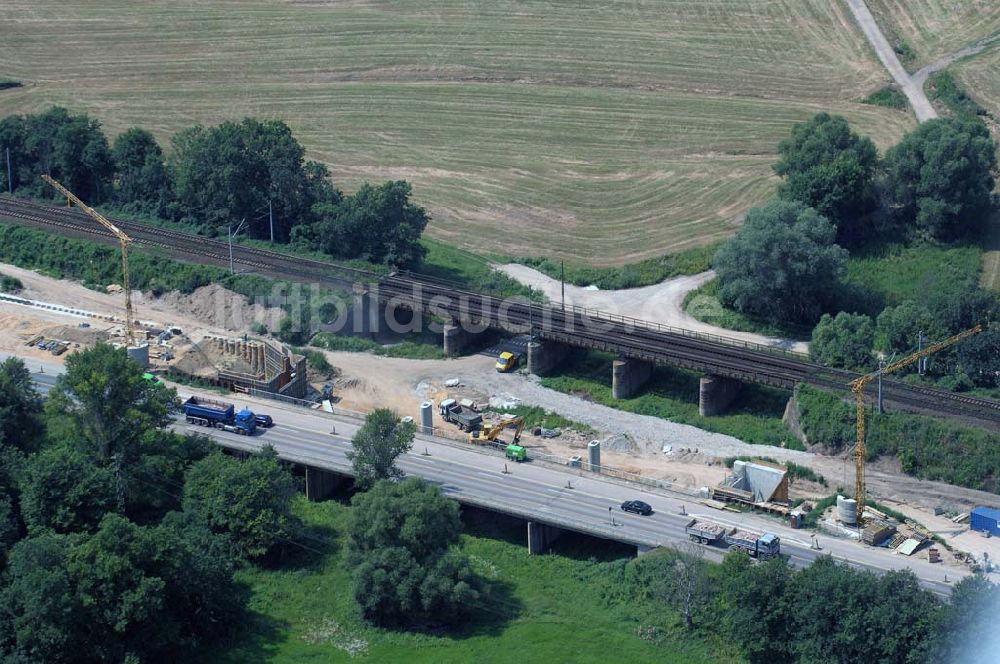 Dessau von oben - Blick auf verschiedene Brückenbauwerke an der Baustelle zum Ausbau der B184 zwischen Dessau und Roßlau in Sachsen-Anhalt