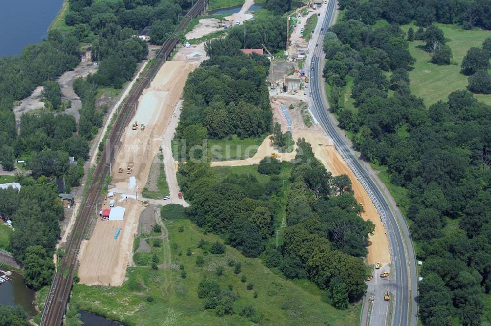 Luftbild Dessau - Blick auf verschiedene Brückenbauwerke an der Baustelle zum Ausbau der B184 zwischen Dessau und Roßlau in Sachsen-Anhalt