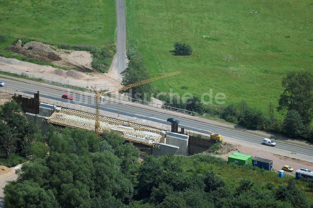 Luftaufnahme Dessau - Blick auf verschiedene Brückenbauwerke an der Baustelle zum Ausbau der B184 zwischen Dessau und Roßlau in Sachsen-Anhalt