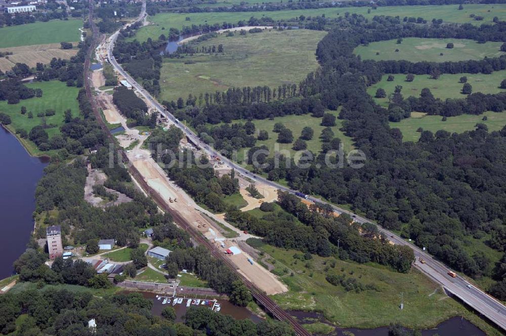 Luftbild Dessau - Blick auf verschiedene Brückenbauwerke an der Baustelle zum Ausbau der B184 zwischen Dessau und Roßlau in Sachsen-Anhalt