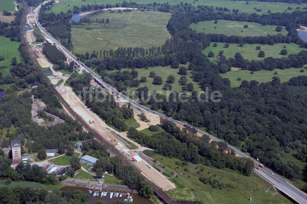 Luftaufnahme Dessau - Blick auf verschiedene Brückenbauwerke an der Baustelle zum Ausbau der B184 zwischen Dessau und Roßlau in Sachsen-Anhalt