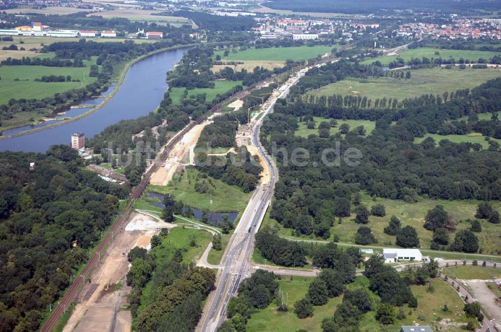 Luftaufnahme Dessau - Blick auf verschiedene Brückenbauwerke an der Baustelle zum Ausbau der B184 zwischen Dessau und Roßlau in Sachsen-Anhalt