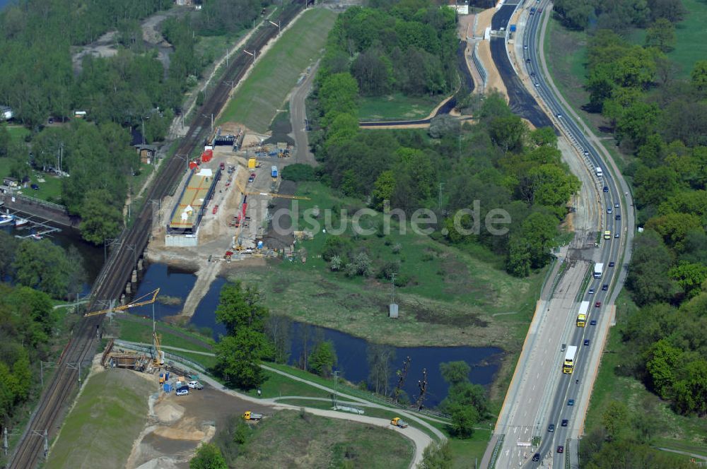 Luftbild Roßlau - Blick auf verschiedene Brückenbauwerke an der Baustelle zum Ausbau der B184 zwischen Dessau und Roßlau in Sachsen-Anhalt