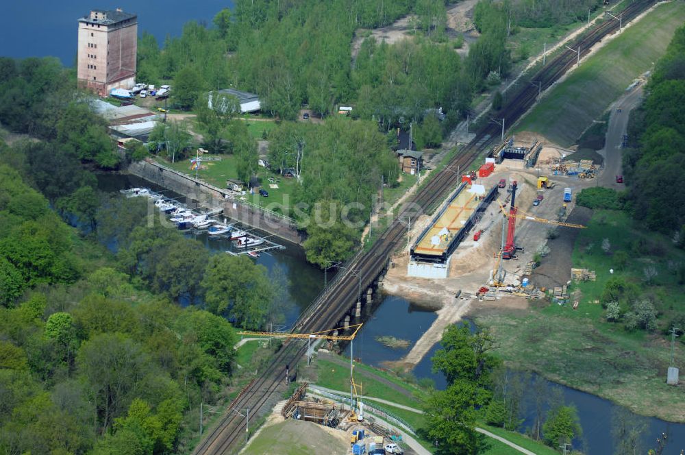 Luftbild Roßlau - Blick auf verschiedene Brückenbauwerke an der Baustelle zum Ausbau der B184 zwischen Dessau und Roßlau in Sachsen-Anhalt