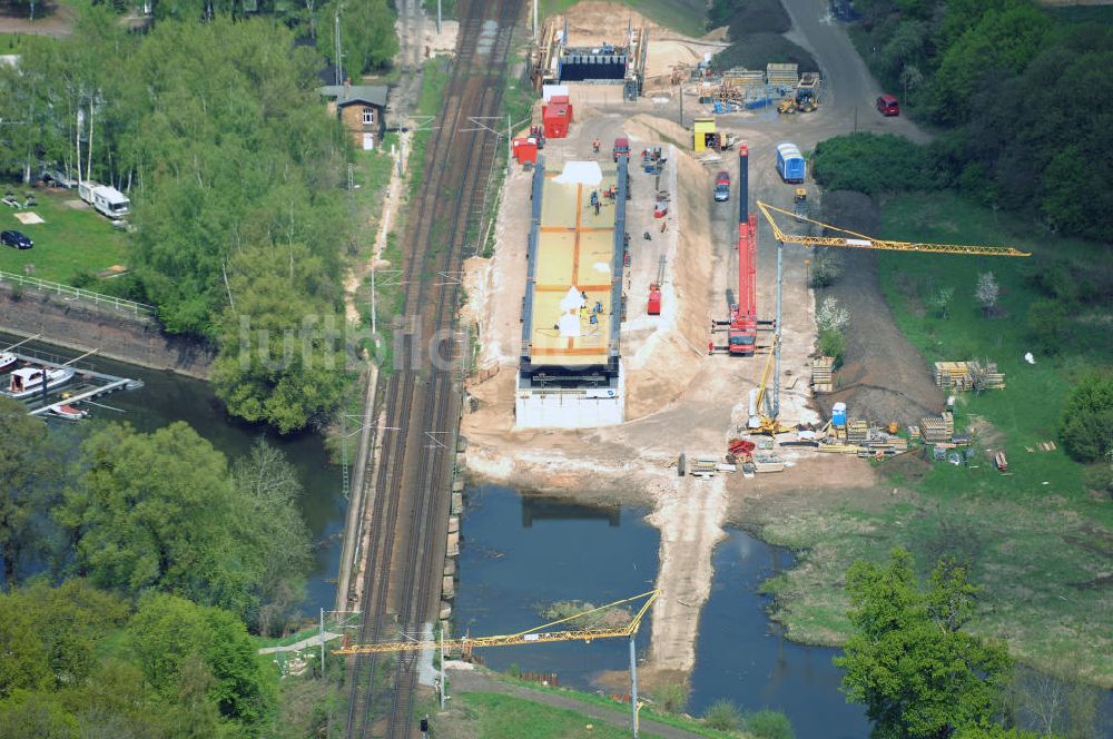 Luftaufnahme Roßlau - Blick auf verschiedene Brückenbauwerke an der Baustelle zum Ausbau der B184 zwischen Dessau und Roßlau in Sachsen-Anhalt