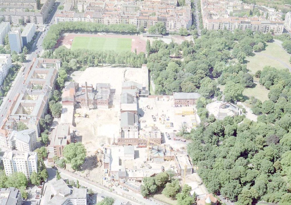 Berlin - Kreuzberg aus der Vogelperspektive: Blick auf das Viktoria Quartier in Berlin-Kreuberg