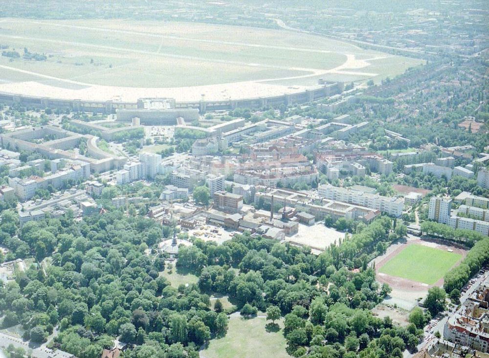 Luftbild Berlin - Kreuzberg - Blick auf das Viktoria Quartier in Berlin-Kreuberg