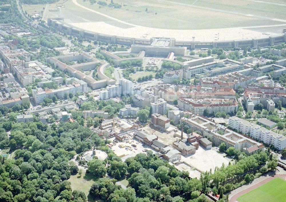 Luftaufnahme Berlin - Kreuzberg - Blick auf das Viktoria Quartier in Berlin-Kreuberg