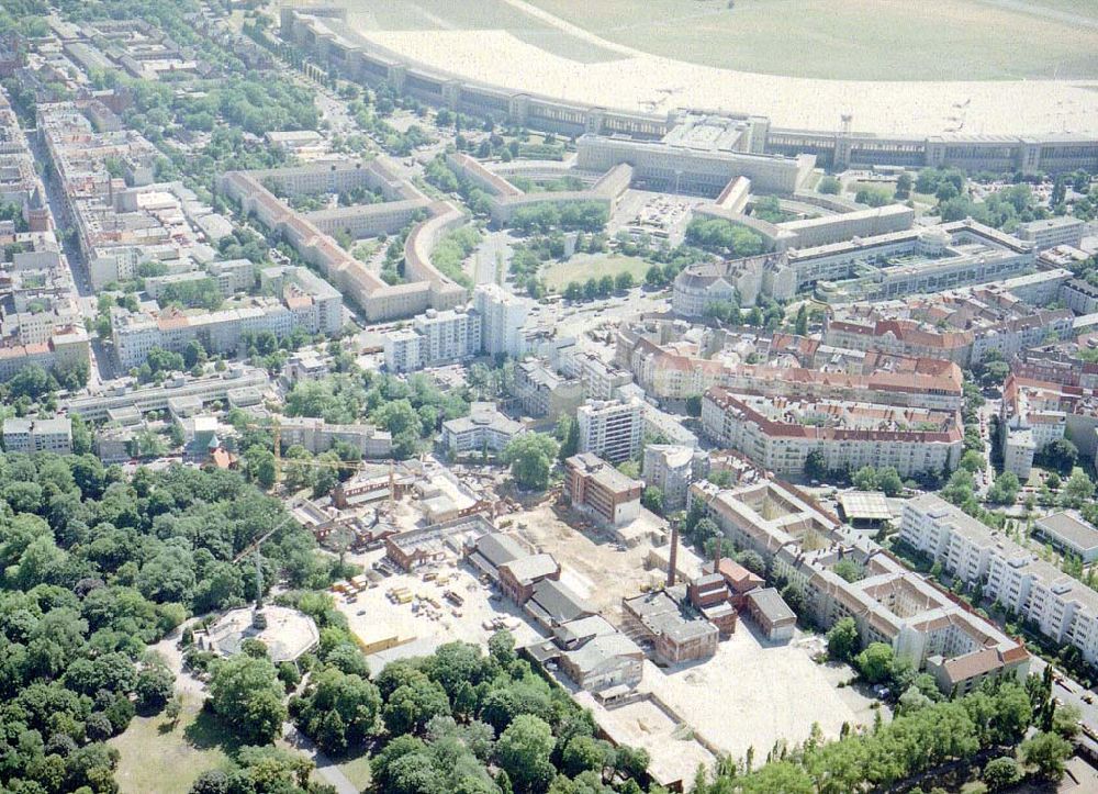 Berlin - Kreuzberg von oben - Blick auf das Viktoria Quartier in Berlin-Kreuberg