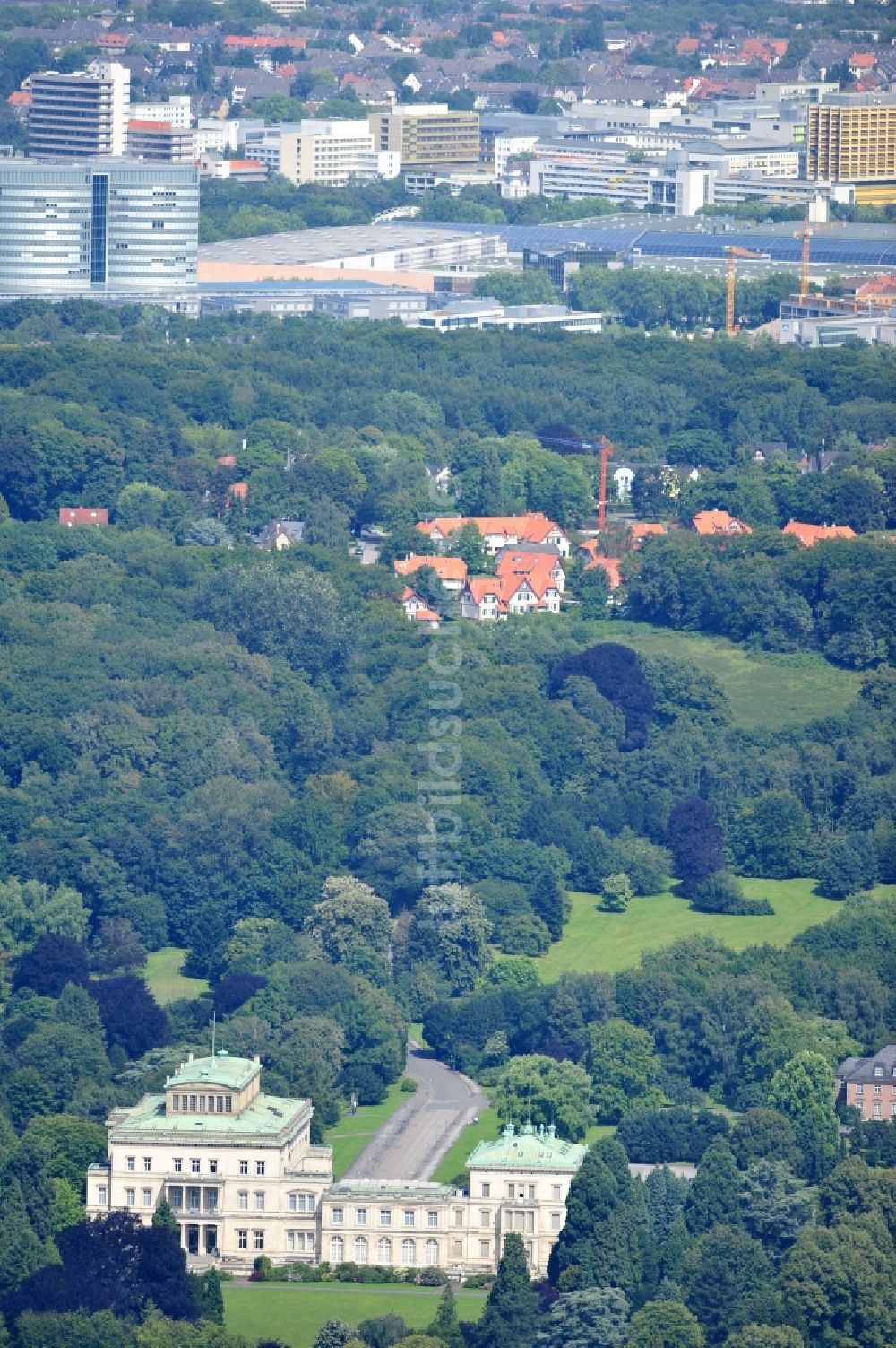 Luftaufnahme Essen - Blick auf die Villa Hügel im Essener Stadtteil Bredeney