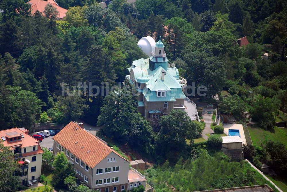 Luftaufnahme Dresden - Blick auf die Villengegend Weißer Hirsch an der Zeppelinstrasse in Dresden.