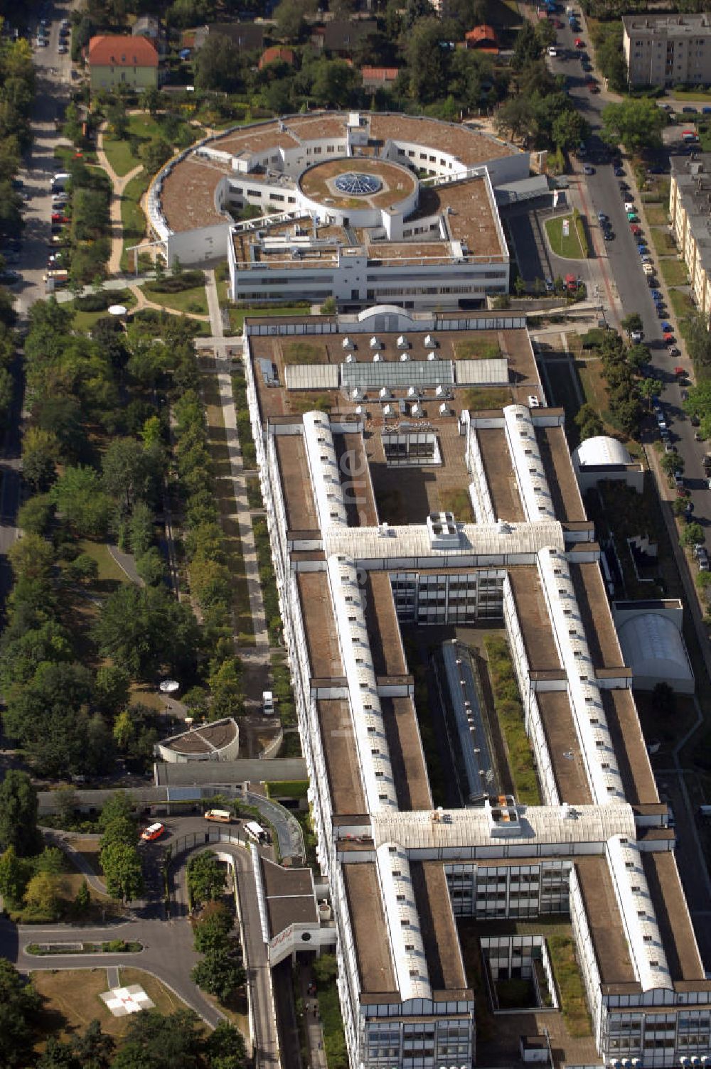 Berlin aus der Vogelperspektive: Blick auf das Vivantes Klinikum in Berlin-Neukölln