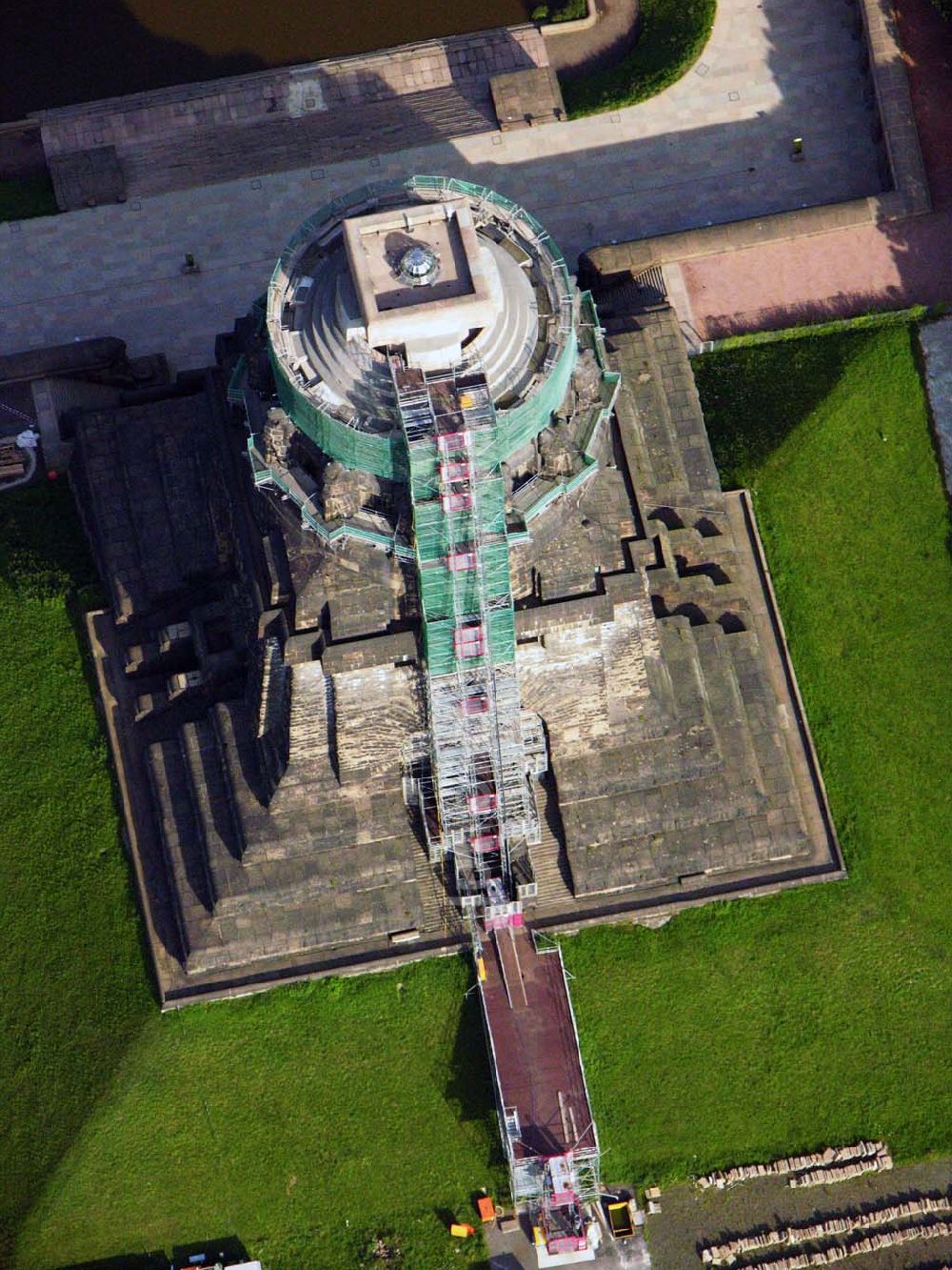 Leipzig von oben - Blick auf das Völkerschlachtdenkmal