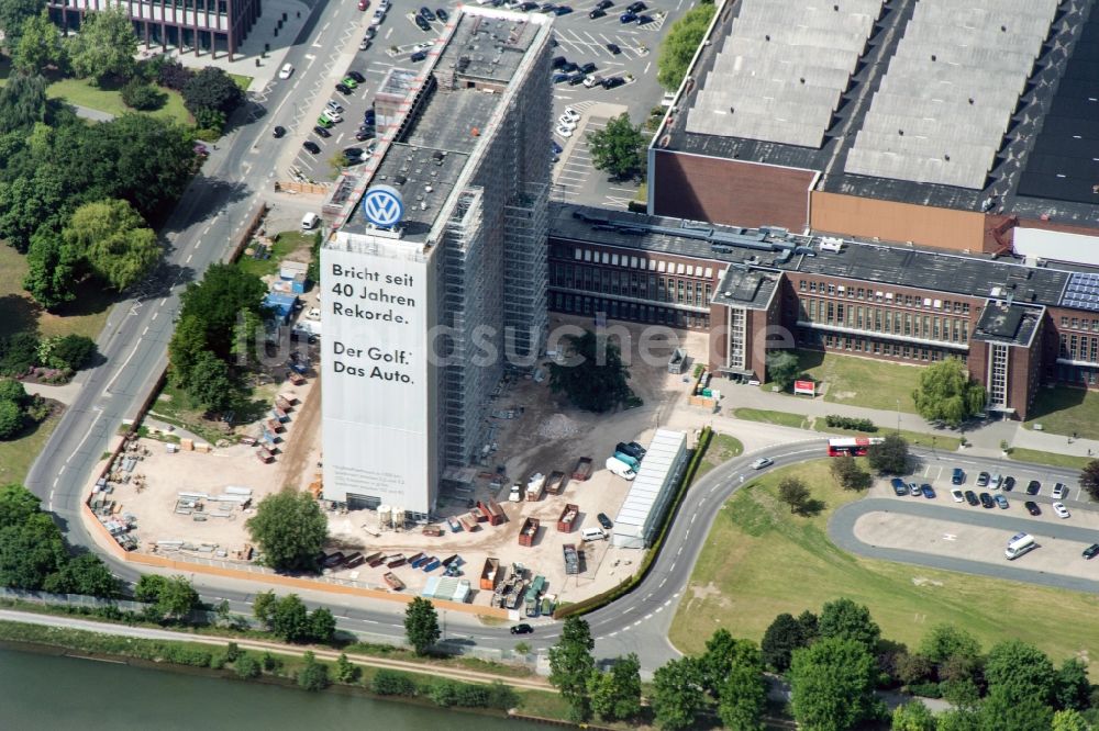 Luftaufnahme Wolfsburg - Blick auf das Volkswagenwerk in Wolfsburg im Bundesland Niedersachsen