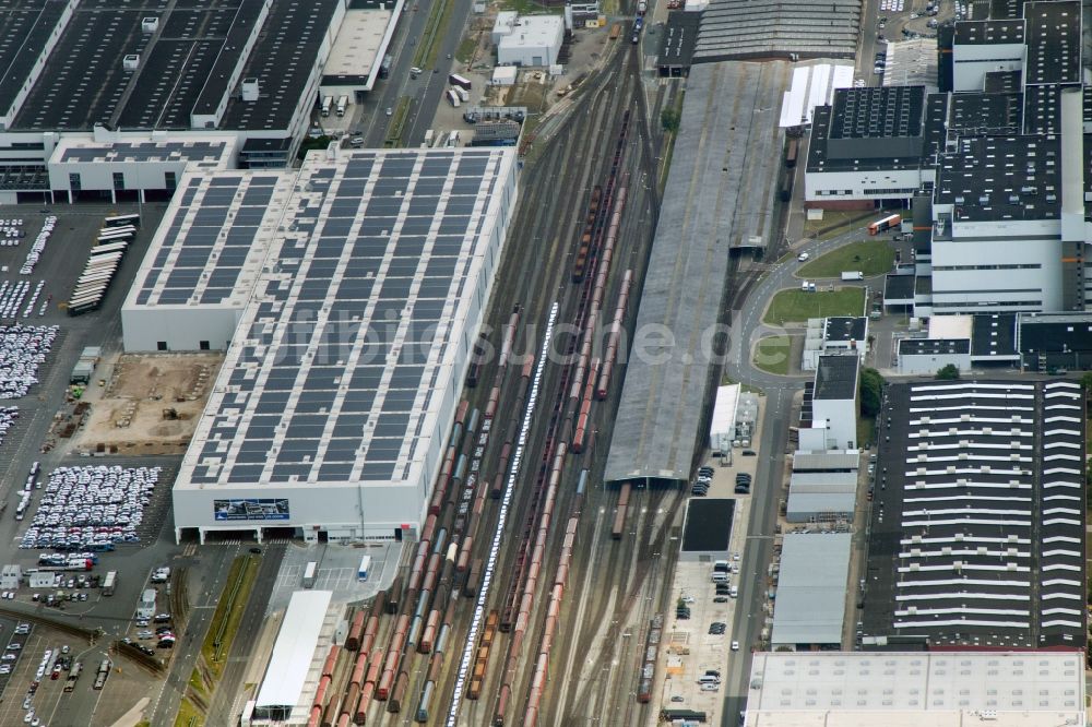 Wolfsburg aus der Vogelperspektive: Blick auf das Volkswagenwerk in Wolfsburg im Bundesland Niedersachsen