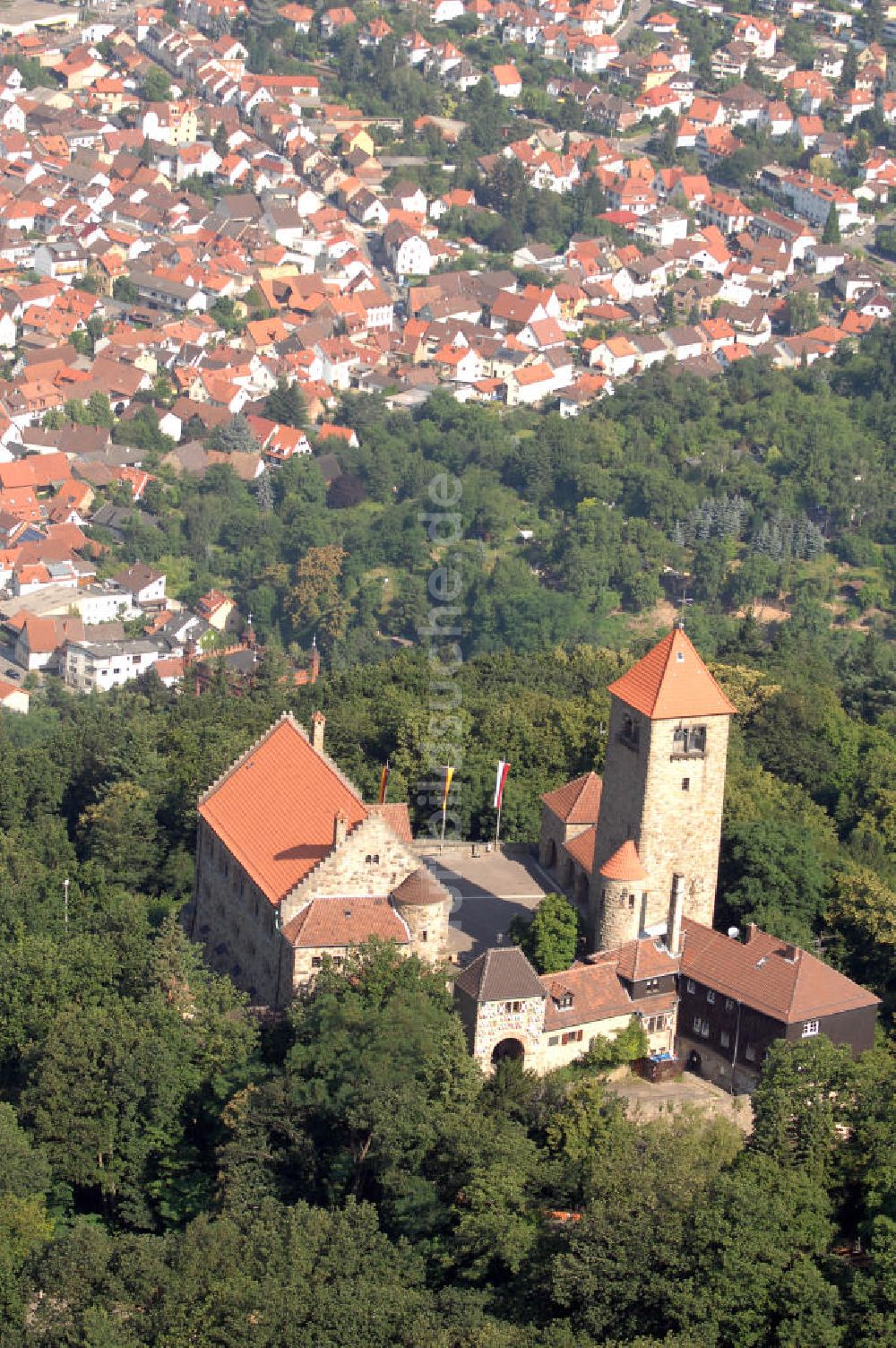 Luftbild Weinheim - Blick auf die Wachenburg bei Weinheim