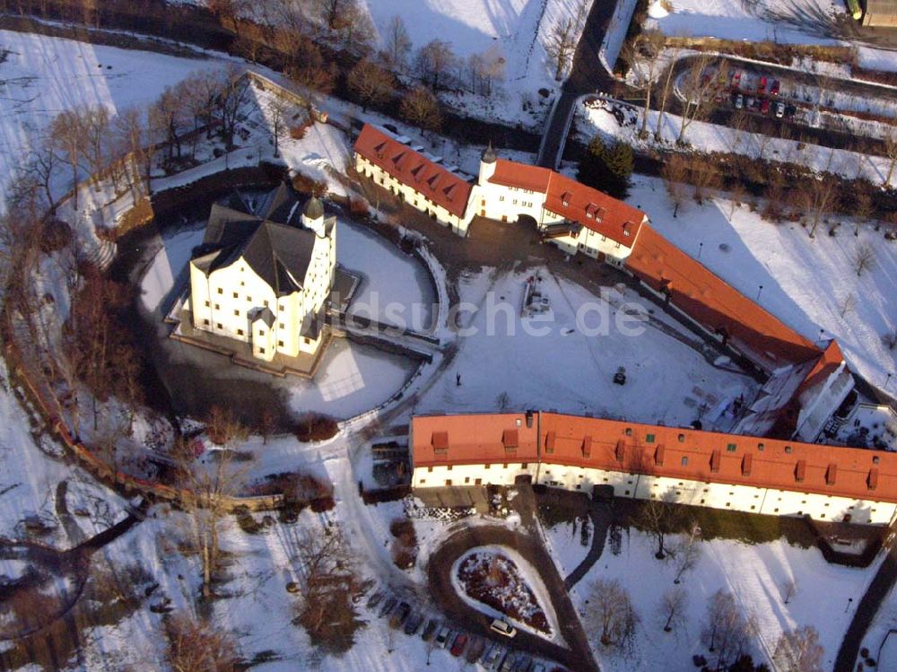 Luftbild Chemnitz / Sachsen - Blick auf das Wasserschloss Klaffenbach bei Chemnitz