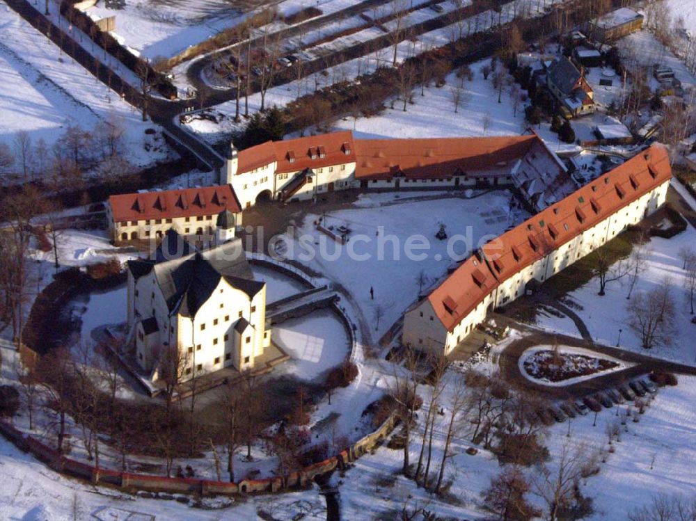 Luftbild Chemnitz / Sachsen - Blick auf das Wasserschloss Klaffenbach bei Chemnitz