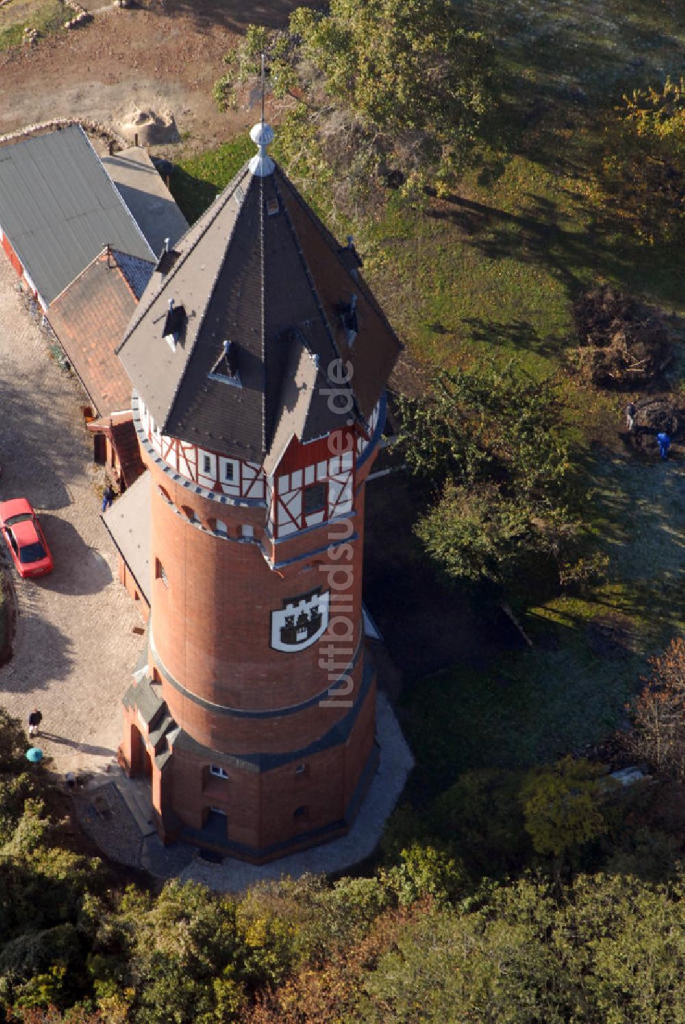 Burg von oben - Blick auf den Wasserturm in Burg bei Magdeburg