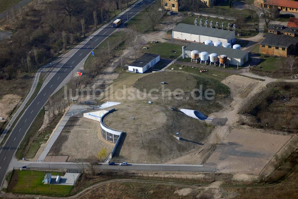 Bitterfeld von oben - Blick auf das Wasserzentrum Bitterfeld