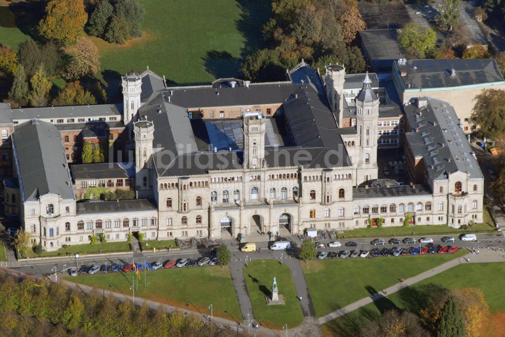 Hannover von oben - Blick auf das Welfenschloss in Hannover